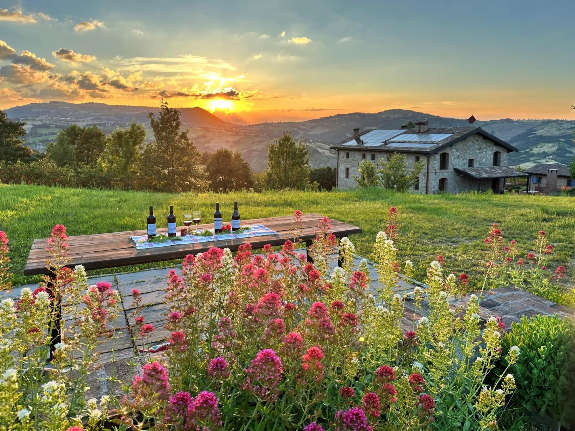 Вилла Agriturismo Podere Prasiano Marano sul Panaro Экстерьер фото